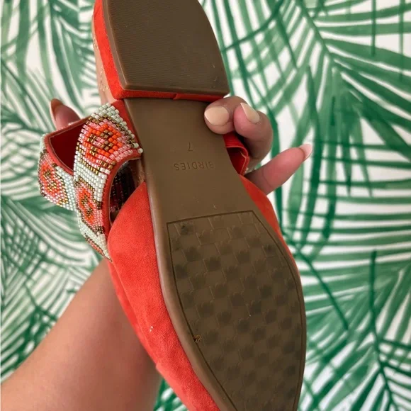 Birdies the swan flat mules in spice suede w/beaded cuff and pointed toes size 7 - Picture 5 of 5